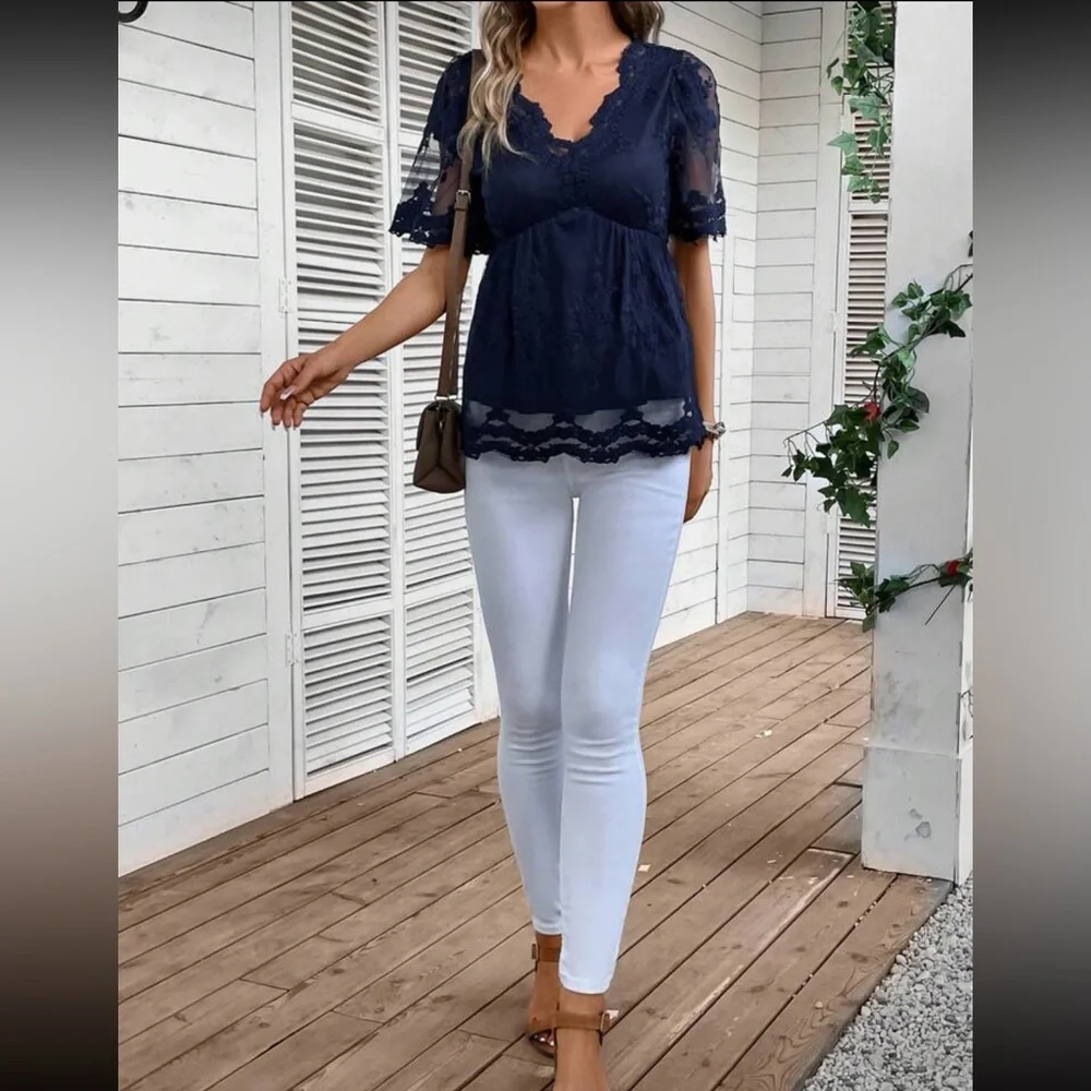 Boho floral embroidered mesh blouse - Picture 4 of 5